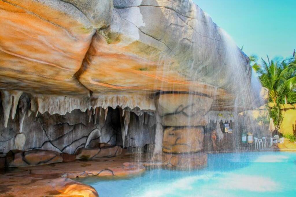 Piazza Diroma Acqua Park, Requinte E Diversao Caldas Novas Luaran gambar