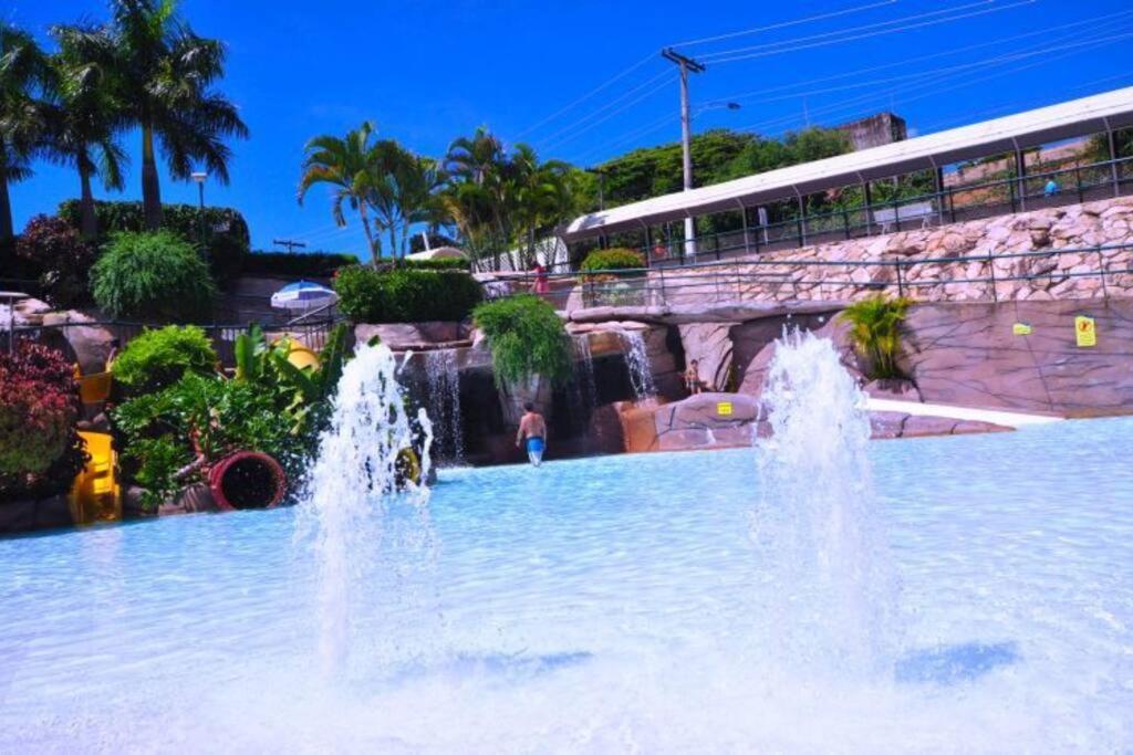 Piazza Diroma Acqua Park, Requinte E Diversao Caldas Novas Luaran gambar