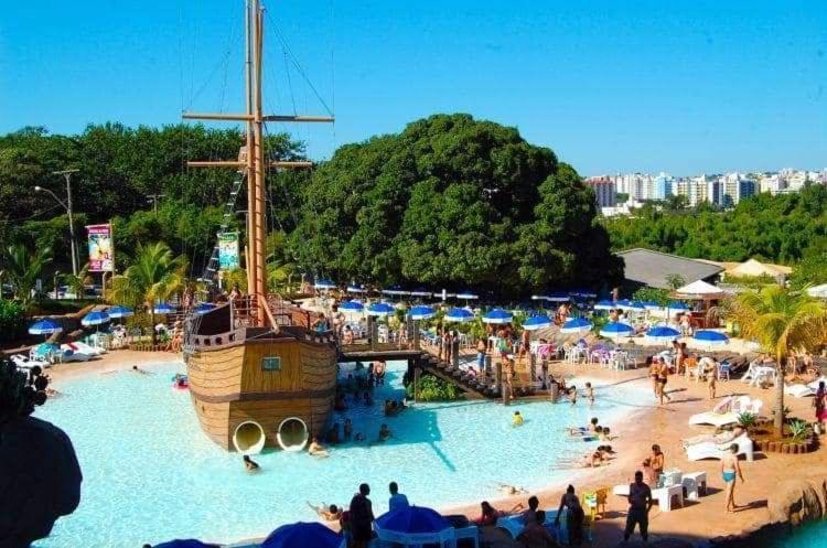 Piazza Diroma Acqua Park, Requinte E Diversao Caldas Novas Luaran gambar